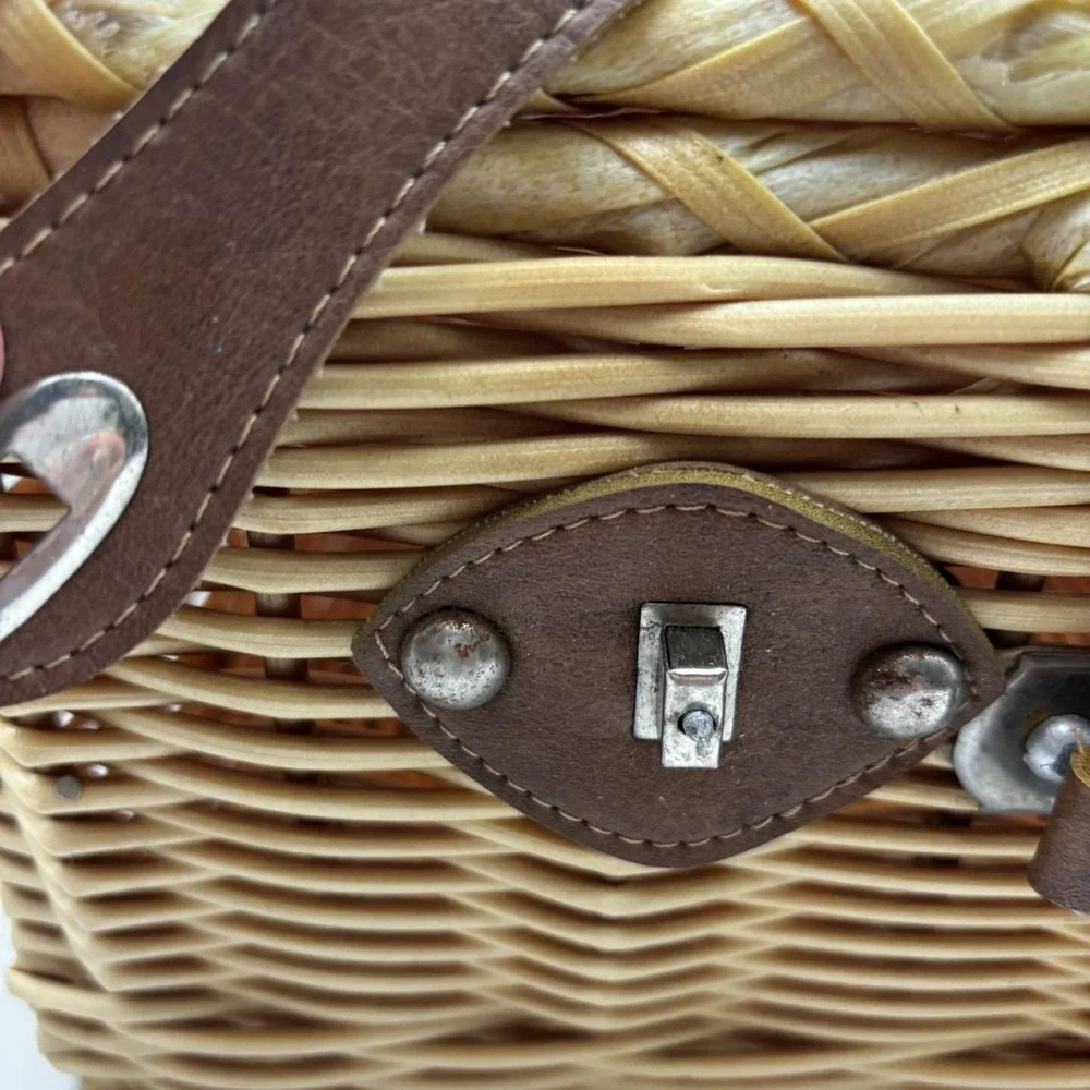 Vintage Wicker Picnic Basket w/Leather Straps BOHO Storage Woven Waterproof